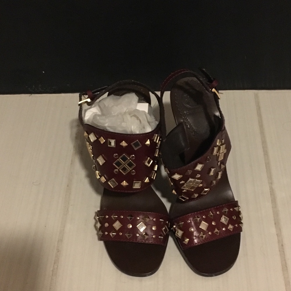 Tory Burch Burgundy and Gold wedge heels 7M